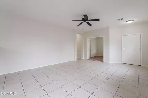 2210 N 27th Pl, Phoenix, AZ 85008 photo 8