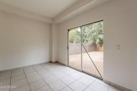 2210 N 27th Pl, Phoenix, AZ 85008 photo 24