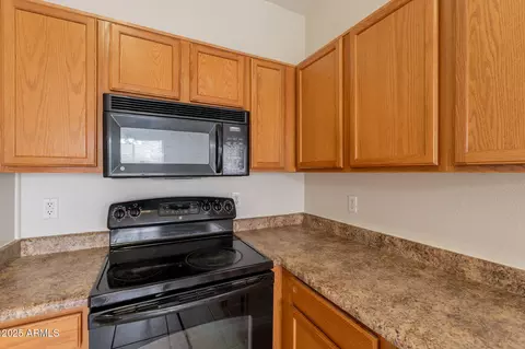 2210 N 27th Pl, Phoenix, AZ 85008 photo 18