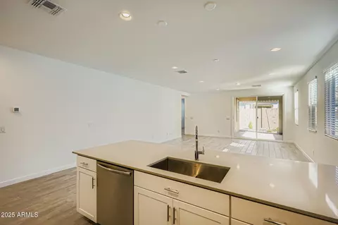 1508 W Ridge Rd, Apache Junction, AZ 85120 photo 4