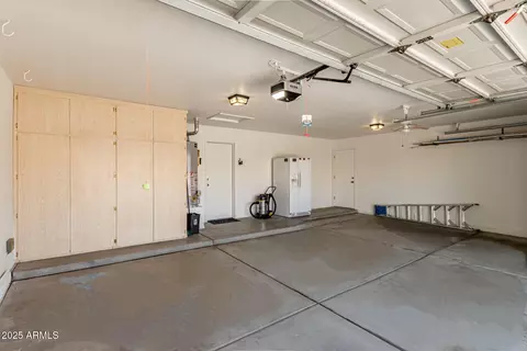 217 W Smoke Tree Rd, Gilbert, AZ 85233 photo 25