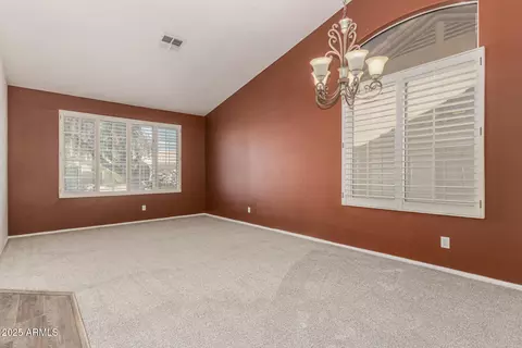 217 W Smoke Tree Rd, Gilbert, AZ 85233 photo 4