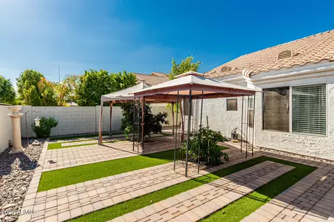217 W Smoke Tree Rd, Gilbert, AZ 85233 photo 28