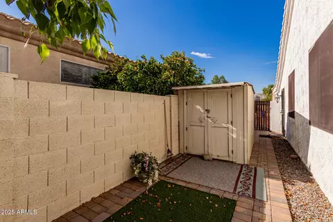 217 W Smoke Tree Rd, Gilbert, AZ 85233 photo 31