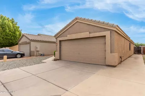 10835 E Clovis Ave, Mesa, AZ 85208 photo 5