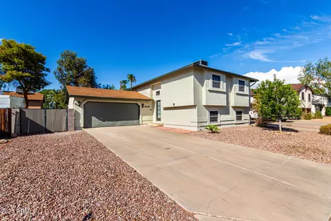 4038 E Holmes Ave, Mesa, AZ 85206