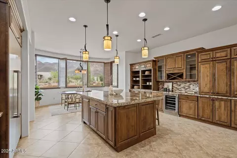 10751 E Cactus View Cir, Gold Canyon, AZ 85118