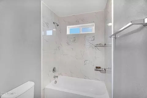 Bath - 24272 E King Rd, Florence, AZ 85132 photo 2 of 3