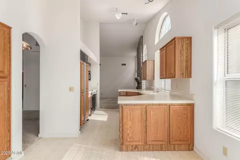 Entry Way - 3627 E Saltsage Dr, Phoenix, AZ 85048 photo 2 of 4