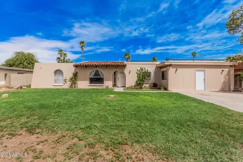 1208 E Delano Dr, Casa Grande, AZ 85122