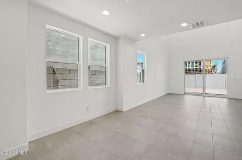 10452 E Ursula Ave, Mesa, AZ 85212 photo 9