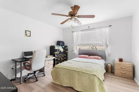 Bedroom - 1219 E Christy Dr, Phoenix, AZ 85020 photo 1 of 4