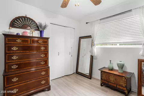 Bedroom - 1219 E Christy Dr, Phoenix, AZ 85020 photo 3 of 4