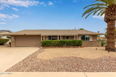 11002 W Salem Dr, Sun City, AZ 85351