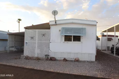 925 N Plaza Dr #22, Apache Junction, AZ 85120