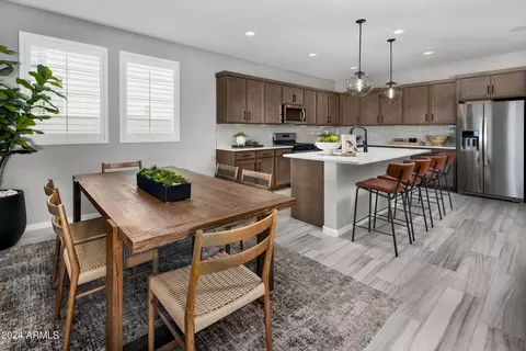 Dining - 1125 W Fremont Pass, Apache Junction, AZ 85120 photo 1 of 3