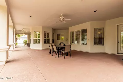Exterior - 2610 E Meadowview Dr, Gilbert, AZ 85298 photo 5 of 18