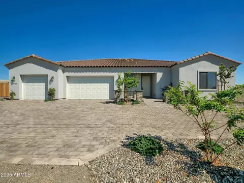 15324 W Bobwhite Way, Surprise, AZ 85387