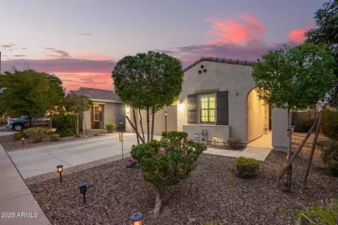 653 S 202nd Dr, Buckeye, AZ 85326