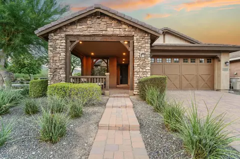 20884 W Minnezona Ave, Buckeye, AZ 85396