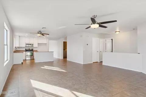 33419 N Sonoran Trl, San Tan Valley, AZ 85142