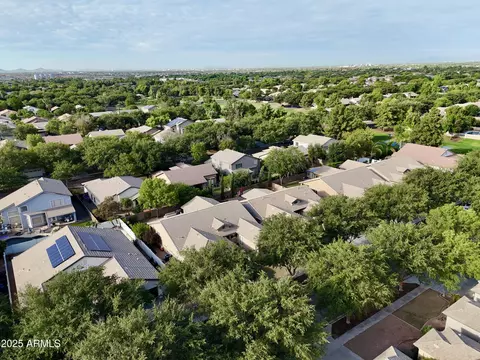 View/Area - 3463 E Page Ave, Gilbert, AZ 85234 photo 7 of 7