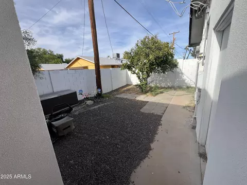 Exterior - 4847 E Cambridge Ave, Phoenix, AZ 85008 photo 2 of 2