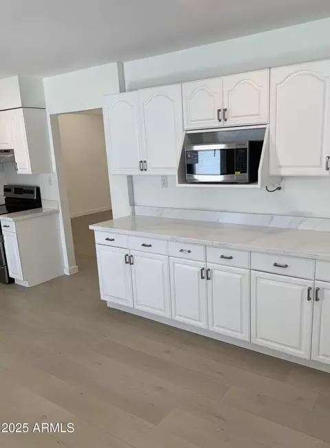 Kitchen - 4847 E Cambridge Ave, Phoenix, AZ 85008 photo 3 of 3
