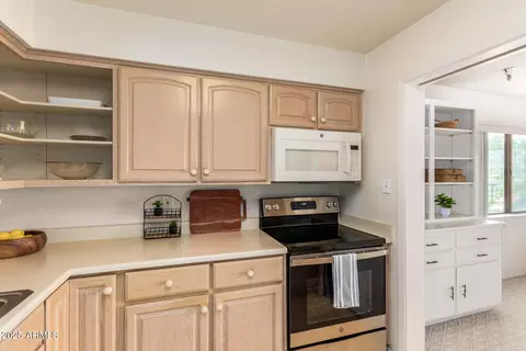 Kitchen - 425 S Parkcrest -- #336, Mesa, AZ 85206 photo 3 of 4