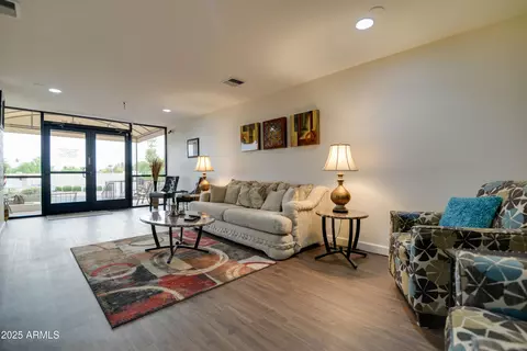 Living - 425 S Parkcrest -- #336, Mesa, AZ 85206 photo 5 of 5