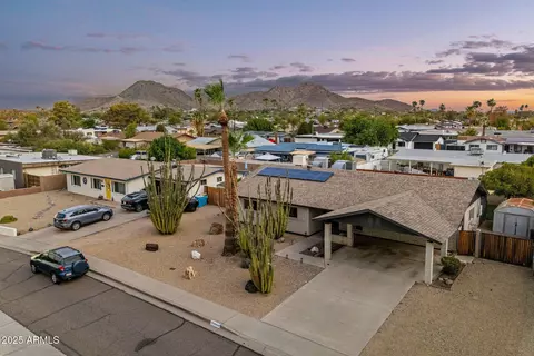 2960 E Larkspur Dr, Phoenix, AZ 85032 photo 30