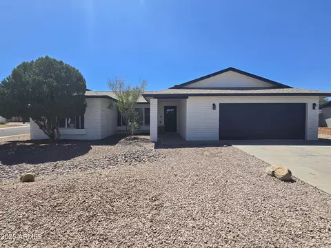 631 W Fogal Way, Tempe, AZ 85282