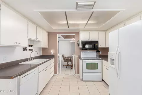 Kitchen - 6120 E Minton Pl, Mesa, AZ 85215 photo 1 of 1