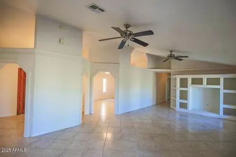 34311 N 7th St, Phoenix, AZ 85085 photo 4
