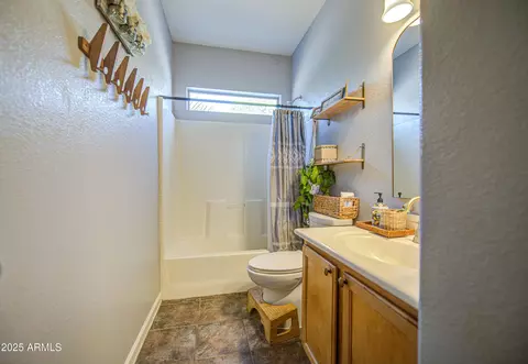 2536 E Indian Wells Pl, Chandler, AZ 85249