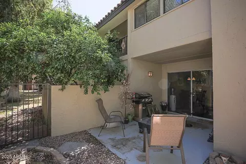 Exterior - 4201 E Camelback Rd #25, Phoenix, AZ 85018 photo 3 of 8