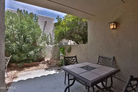 Exterior - 4201 E Camelback Rd #25, Phoenix, AZ 85018 photo 5 of 8