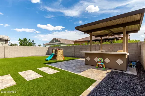 Exterior - 3927 E Arabian Dr, Gilbert, AZ 85296 photo 5 of 5