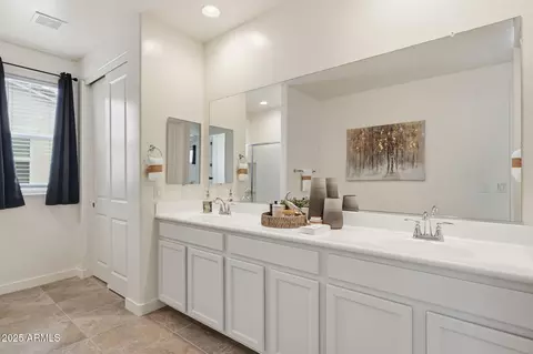 Bath - 5537 S Dillon --, Mesa, AZ 85212 photo 3 of 3