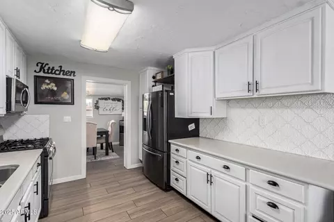 Kitchen - 448 N 98th St, Mesa, AZ 85207 photo 2 of 4