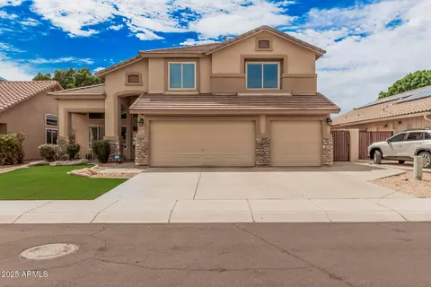8007 W Deanna Dr, Peoria, AZ 85382