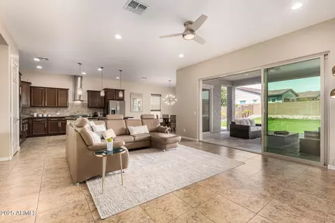 18406 W Verbena Dr, Goodyear, AZ 85338