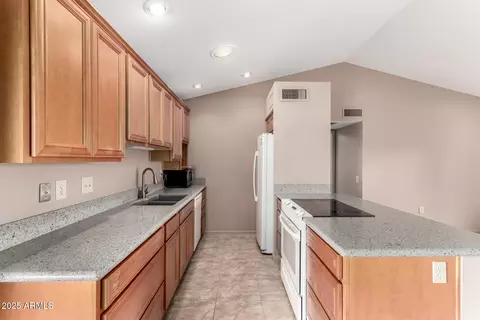 14650 W Antelope Dr, Sun City West, AZ 85375