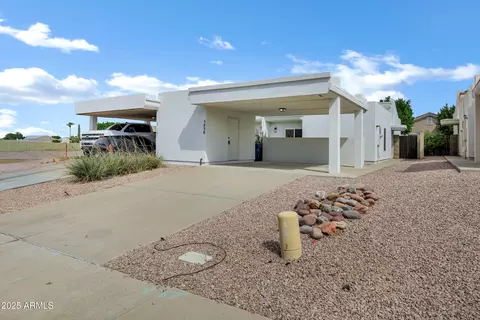 5830 E Nance St, Mesa, AZ 85215 photo 2