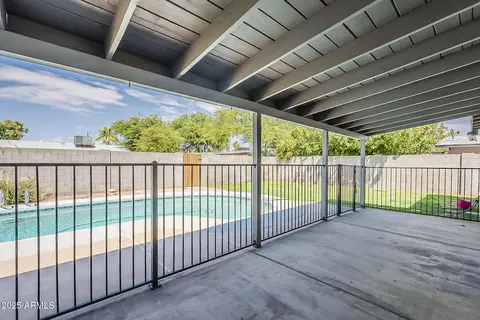 Exterior - 2310 E Marmora St, Phoenix, AZ 85022 photo 5 of 7