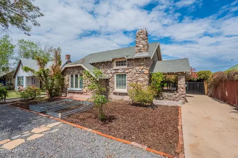 1922 W Holly St, Phoenix, AZ 85009