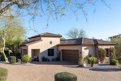 8057 E Greythorn Dr, Gold Canyon, AZ 85118
