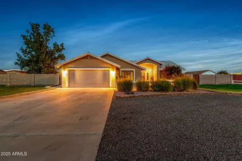 6413 N 171st Ln, Waddell, AZ 85355