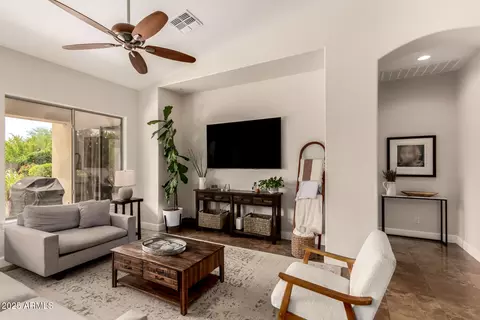 Living - 533 E Joseph Way, Gilbert, AZ 85295 photo 1 of 1