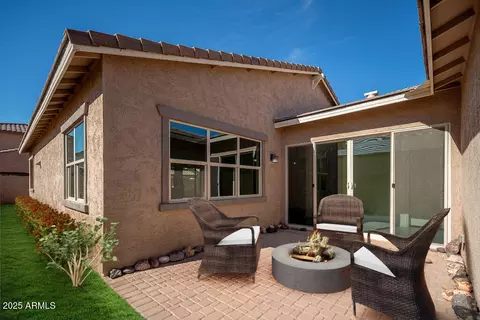 Exterior - 9541 E Theia Dr, Mesa, AZ 85212 photo 5 of 6